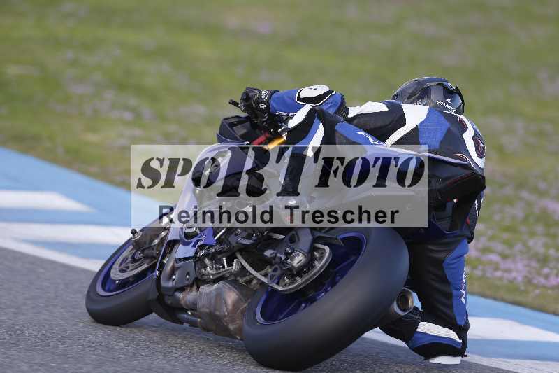 Archiv-2025/01 24.-27.01.2025 Moto Center Thun Jerez/blau-blue/backside